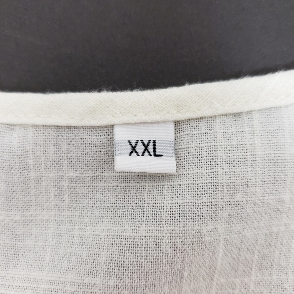 Cream tank top - Picture 5 of 6